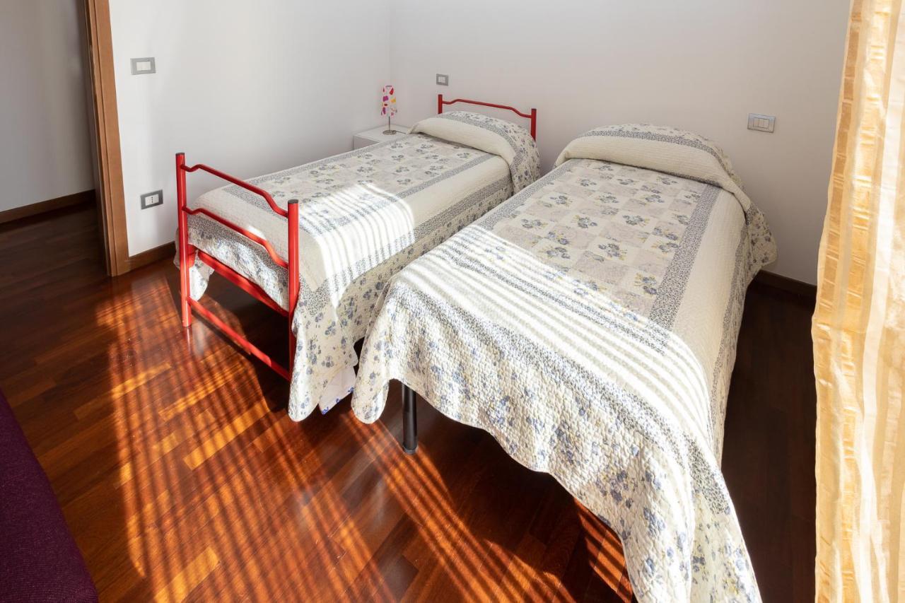 Gli Angeli Apartment Асизи Екстериор снимка