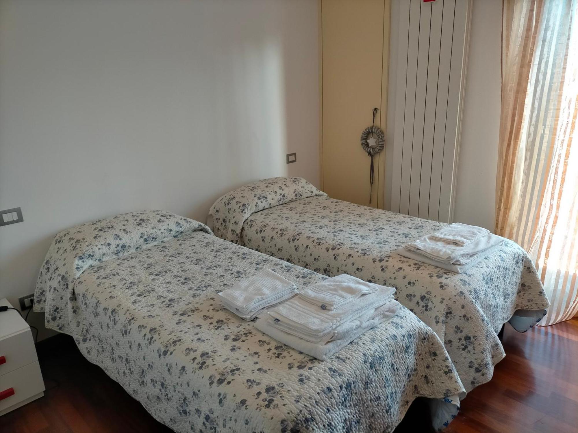 Gli Angeli Apartment Асизи Екстериор снимка